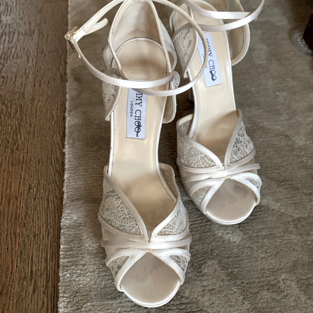 Jimmy Choo lace shoes size 39.5 worn twice 5 inch heel Bridal